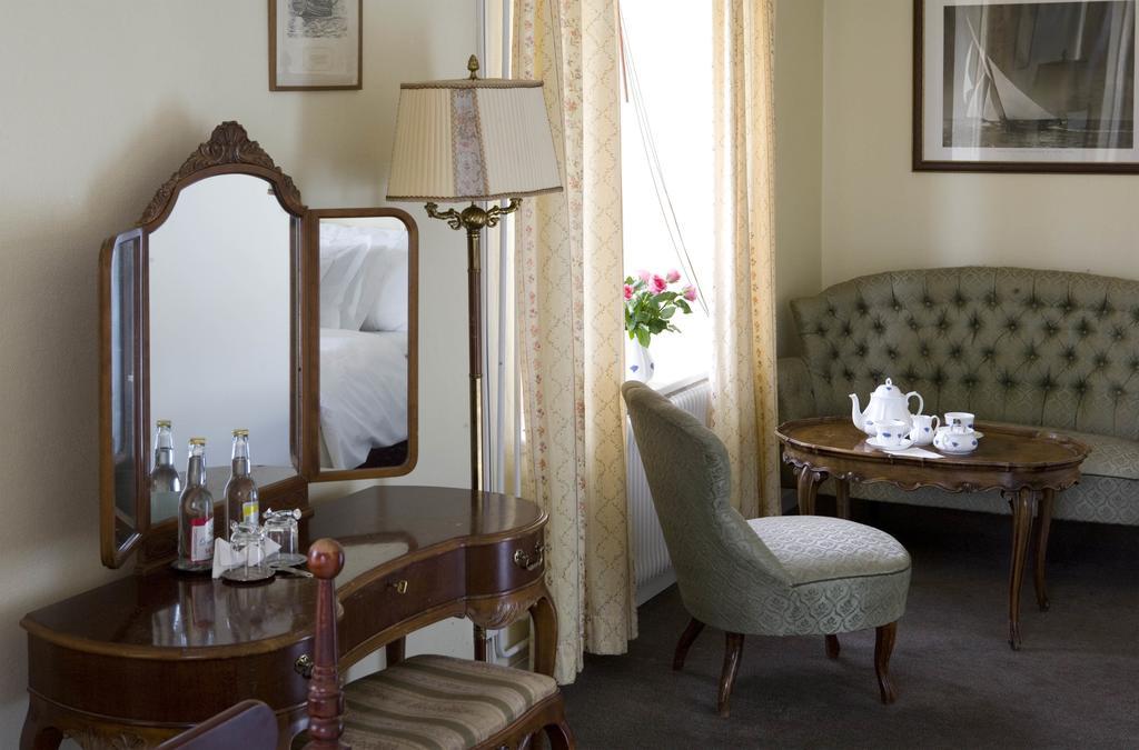 Hotel Bla Blom 3*
